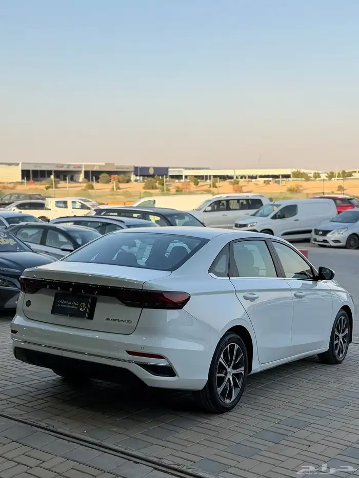 جيلي ام جراند 2023 فل كامل 3