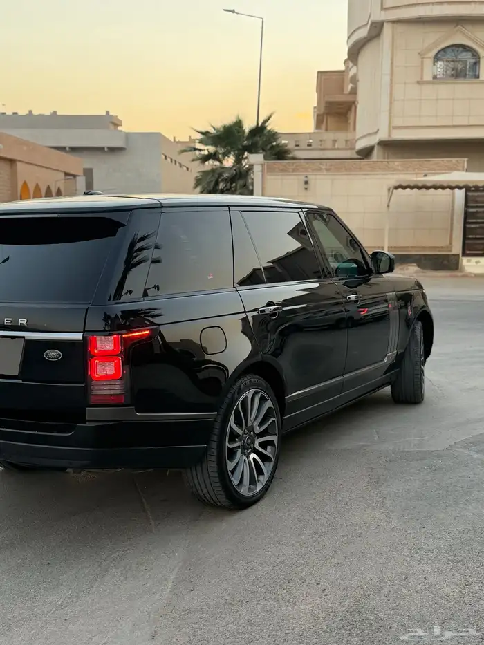 رنج روفر اوتو بياغرافي موصفات خاصه 2015 2