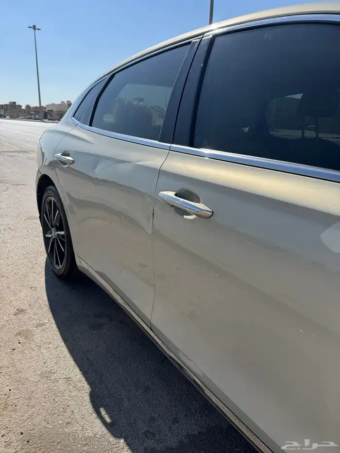 هونداي ازيرا 6 سلندر 7