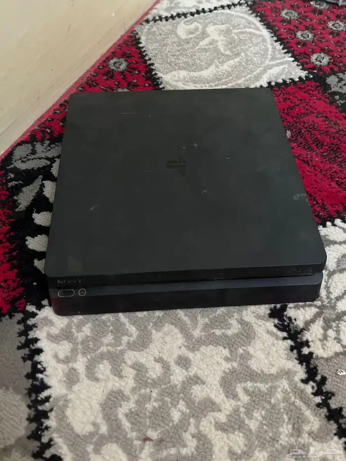 سوني4مافي ولاشي يدا 1 وشريط قراند 4