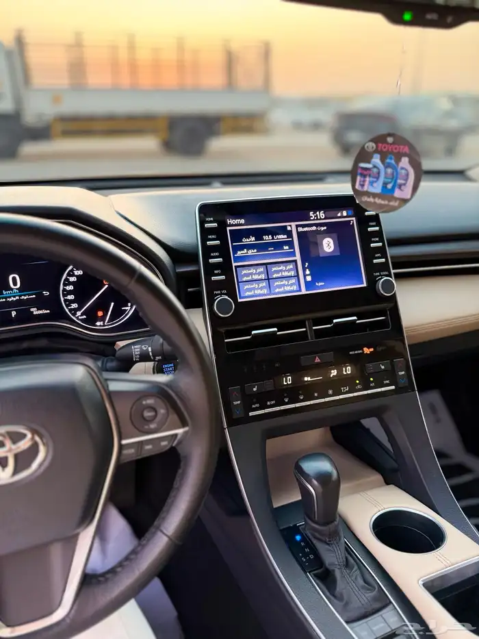 تويوتا افالون 2022 سعودي - تورنق عداد 86 الف كيلو فقط 21