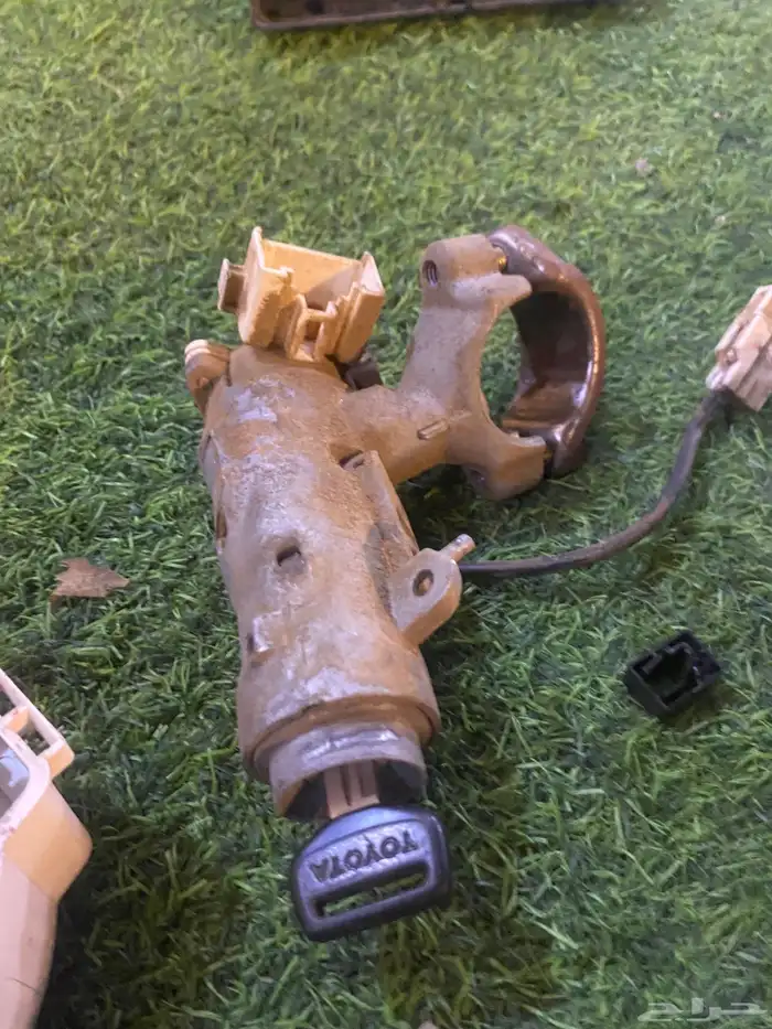 قطع هايلكس يبانيه 1998 الى 2005 5