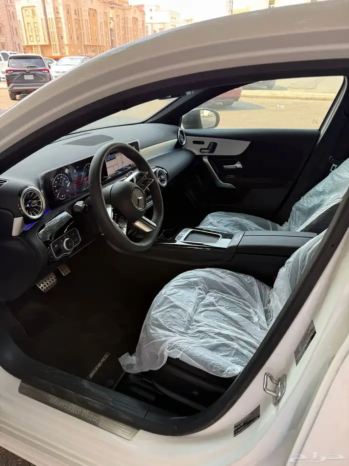 للبيع للبيع مرسيدس بريميوم 200 A. موديل 2026 3