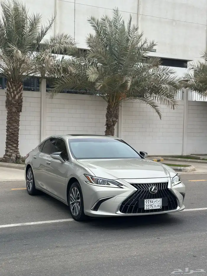 لكزس ES250 2023 AA بنزين 1