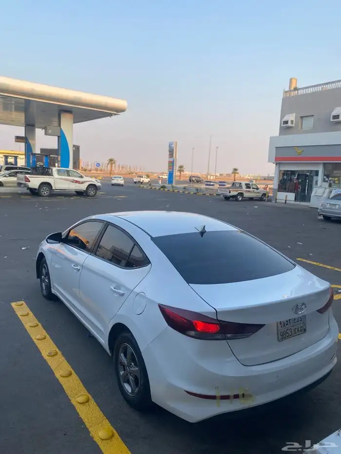 النترا أفينتي 2016 ديزل 3