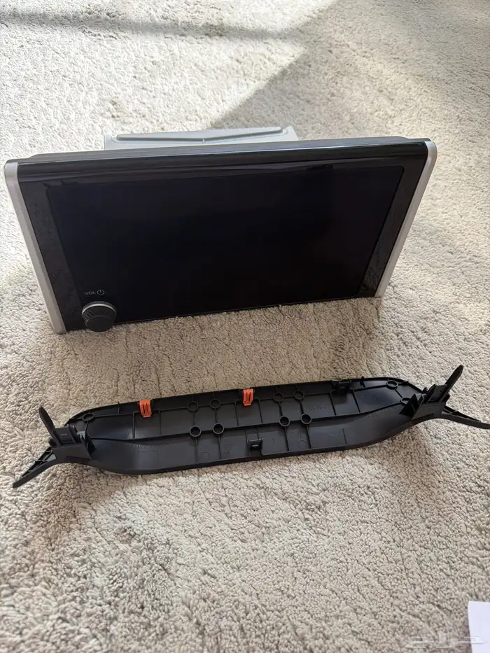 شاشة راف فور 2025 الفل وكالة وتركب على الكامري 2026 0