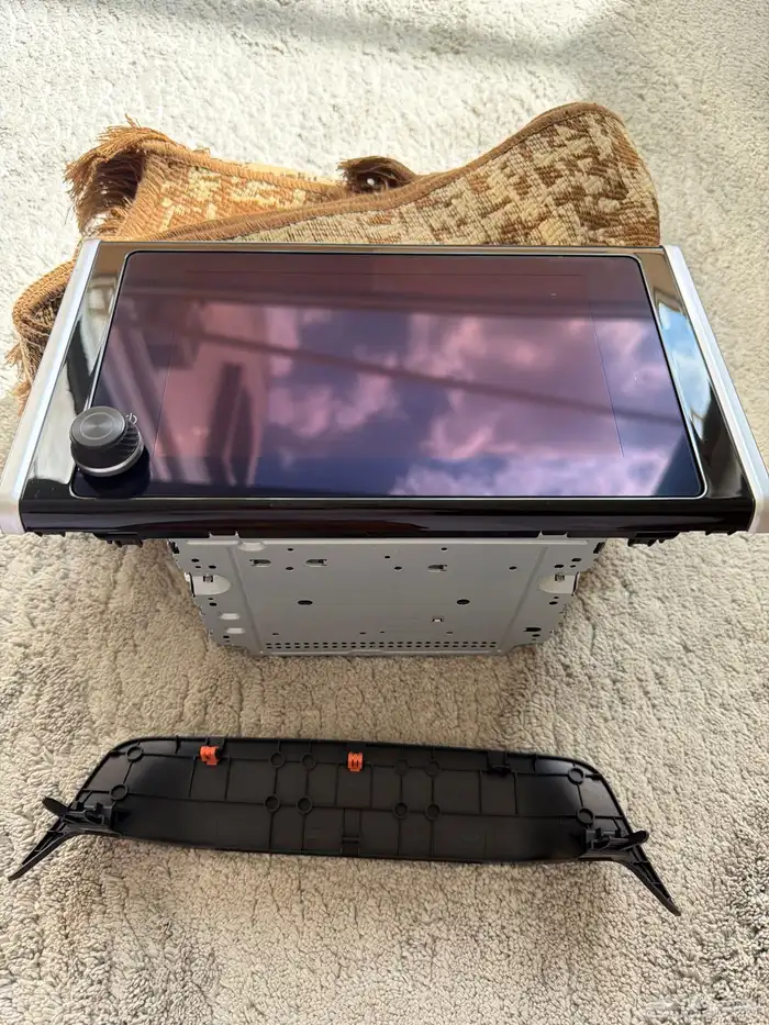 شاشة راف فور 2025 الفل وكالة وتركب على الكامري 2026 1