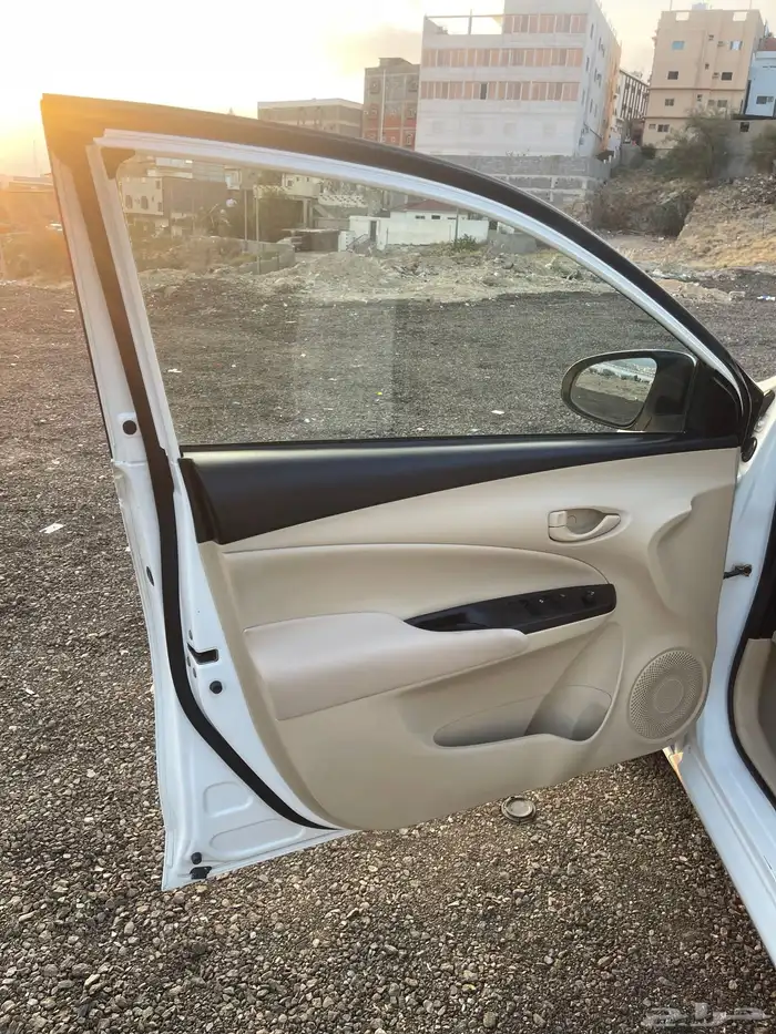 تويوتا يارس Y - منوة المستخدم 2019 36