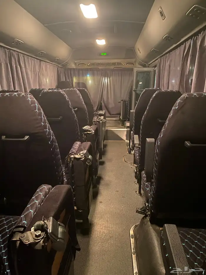 باص كوستر 30 راكب ديزل للإيجار 3