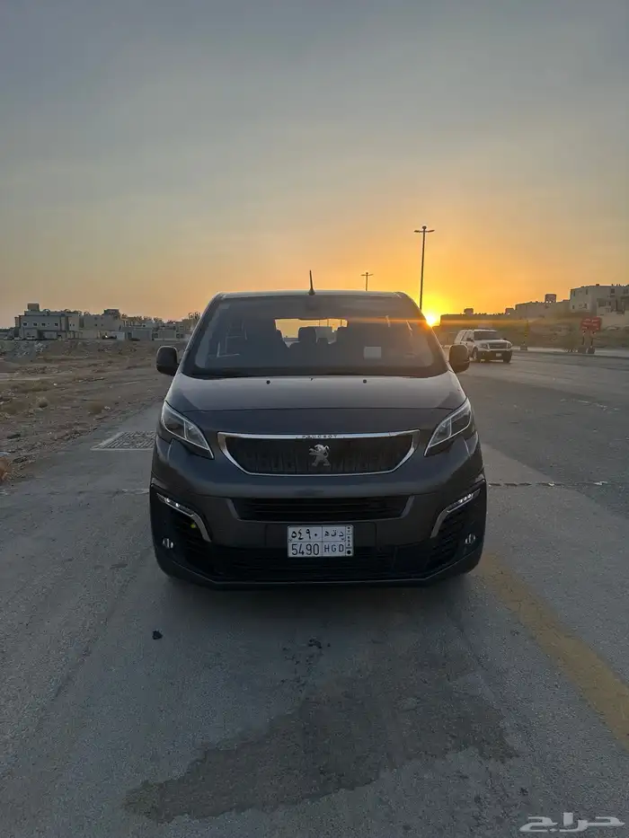 بيجو ترافلر ديزل 2019 0