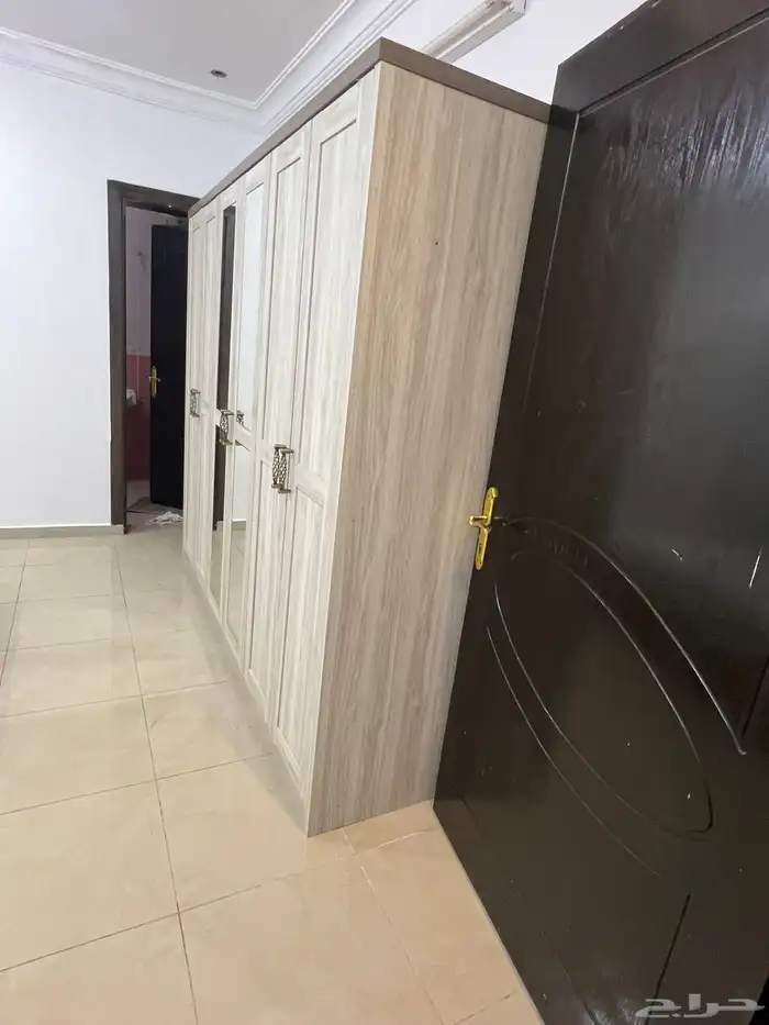 شقه موثثه ومفروشه للايجار 4