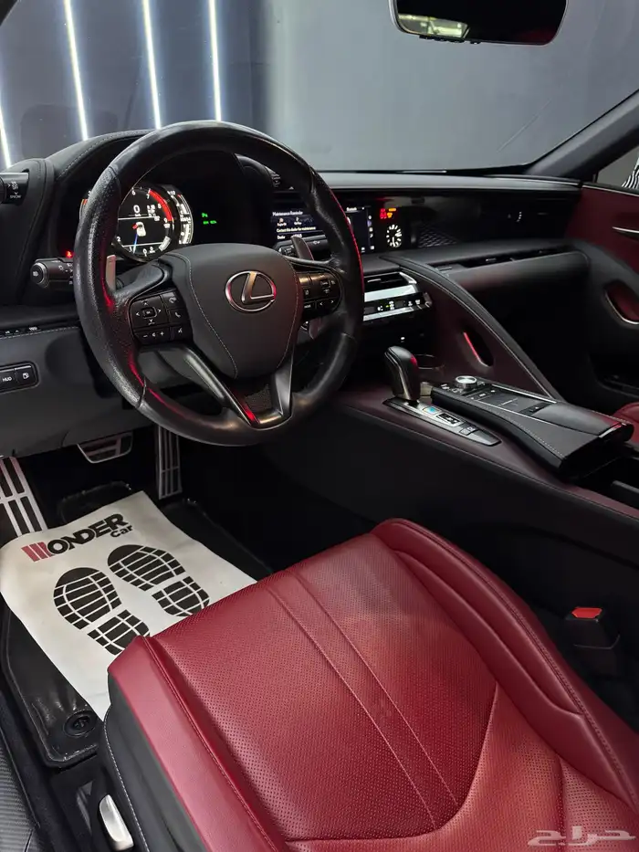 لكزس LC500 2021 6