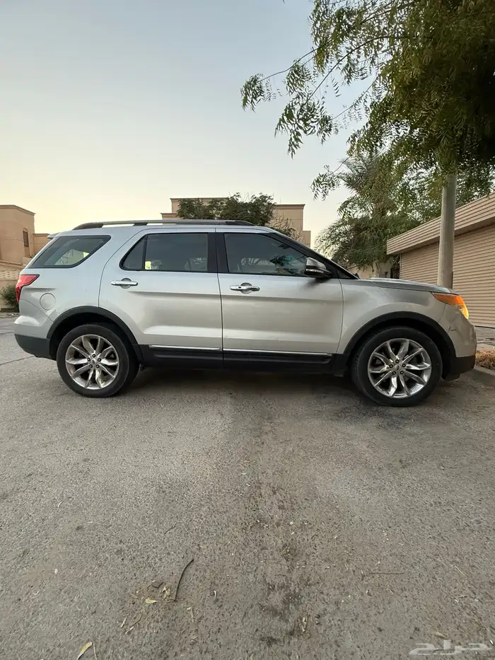 فورد اكسبلورر ليمتد 16