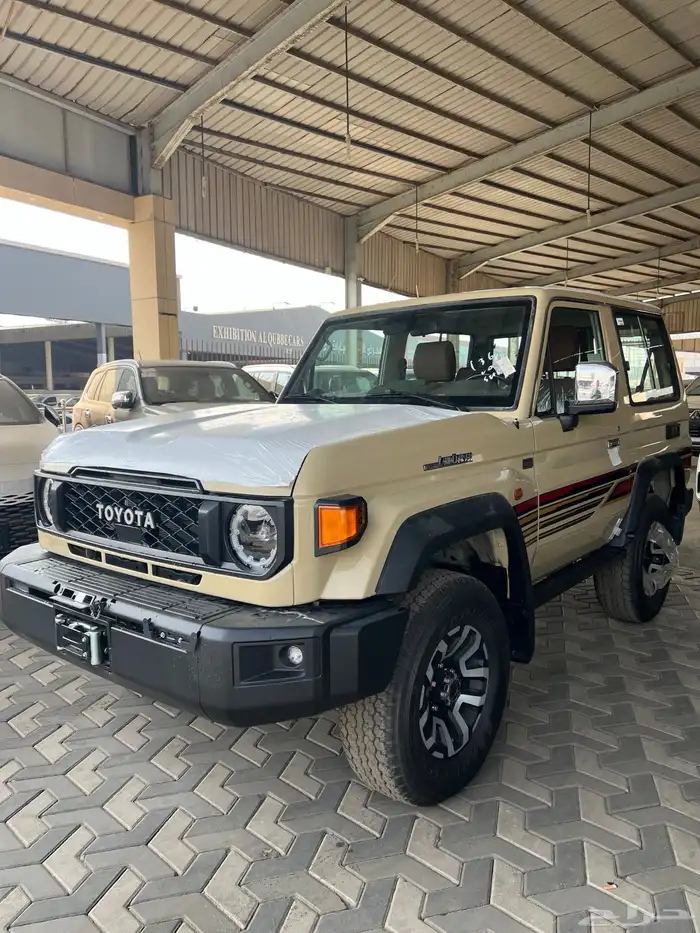 تويوتا ربع مصندق 2025 فل كامل بريمي 2