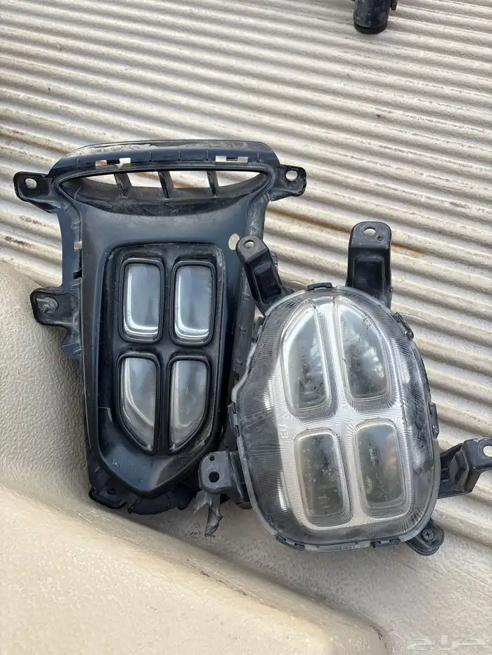 كشافات كادينزا 0