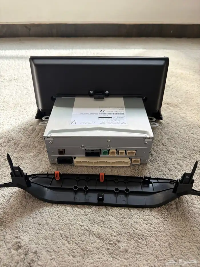 شاشة راف فور 2025 الفل وكالة وتركب على الكامري 2026 4