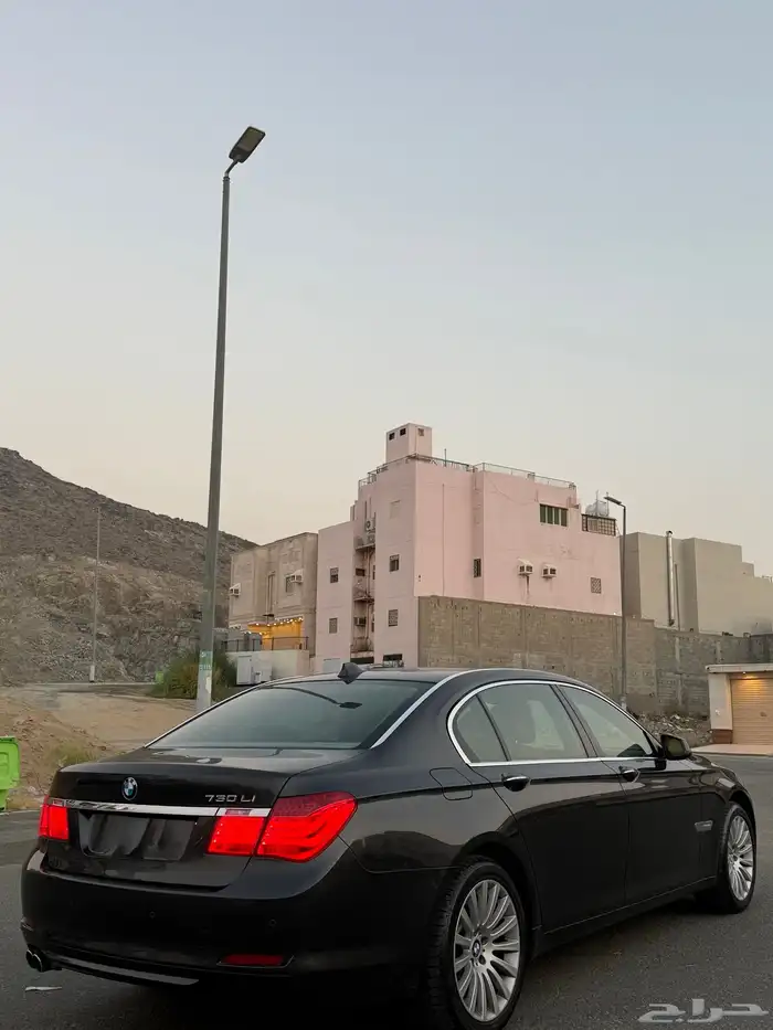 بي ام الفئه 5