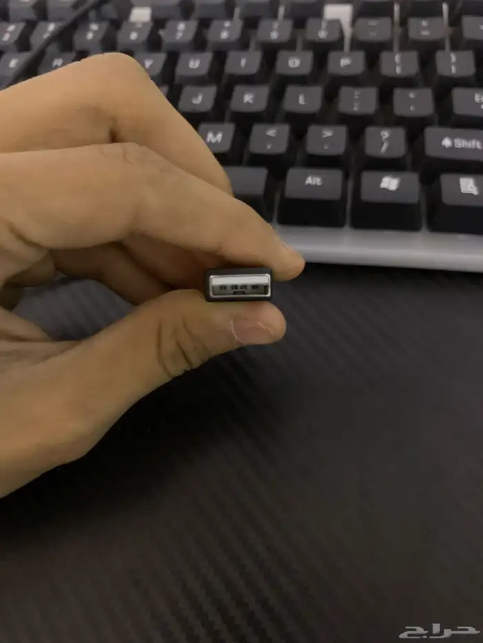 كيبورد لاسلكي للبيع 1