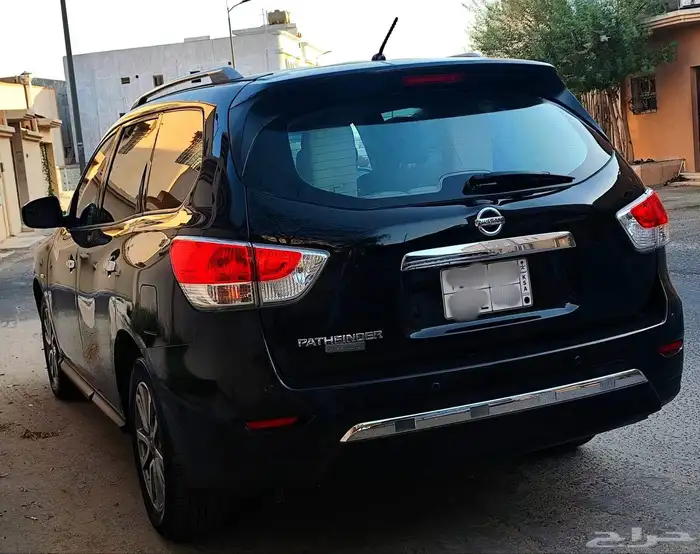 للبيع نيسان بثفايندر 2016 نظيفة بالاحساء 0