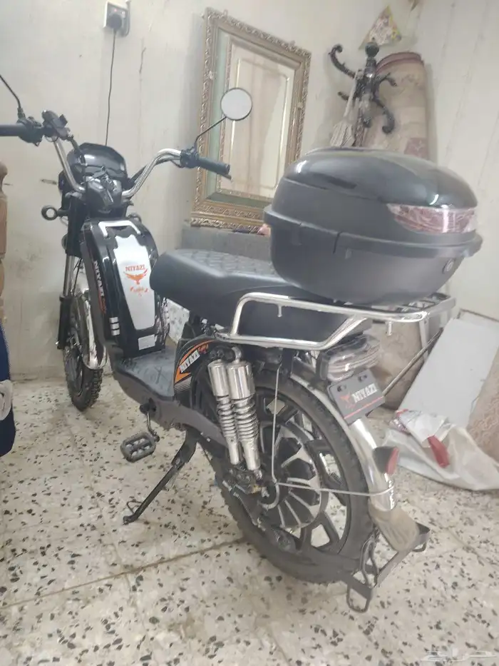 للبيع سكوتر جديد ما له الا شهر ب1300 2