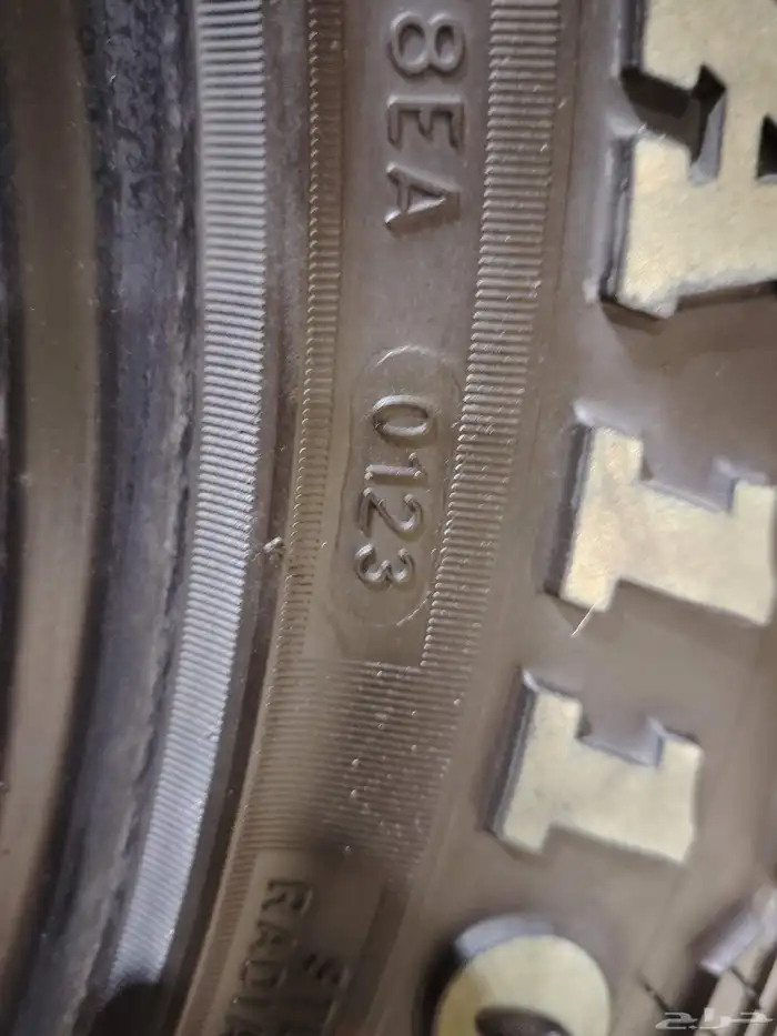 طقم كفرات حجري شبه جديد نوعها رود كروز 0