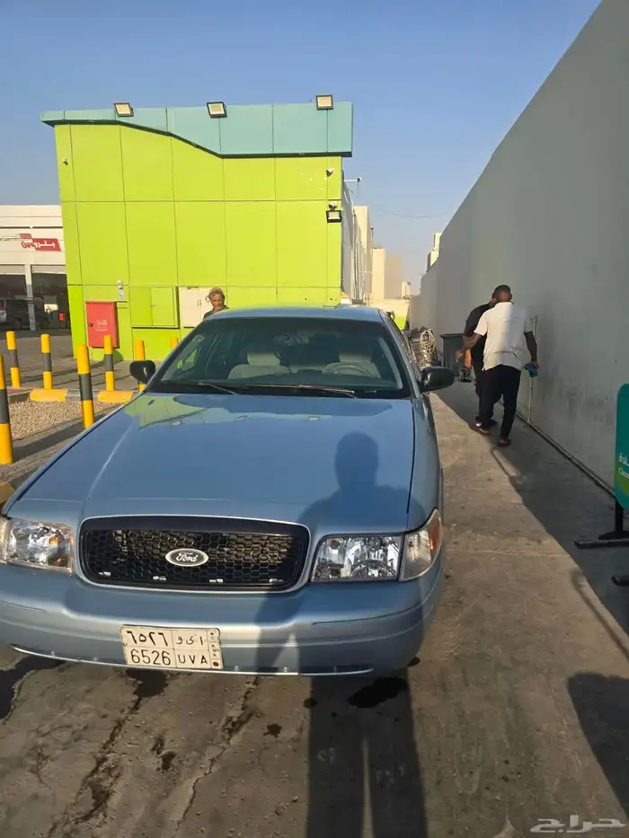 فورد فكتوريا فحص جديد   استمارة جديدة   أنوار ل د جديدة 3