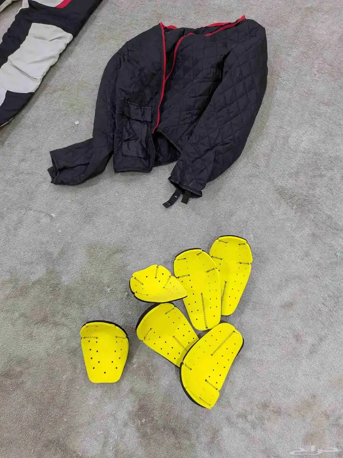 لبس دراجات ناريه ادفانشر وريس جديد غير مستخدم 2