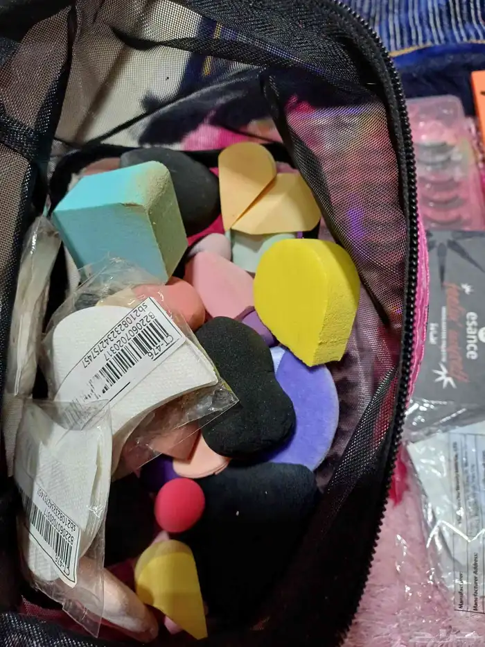 أغراض مكياج كاملة للبيع 2