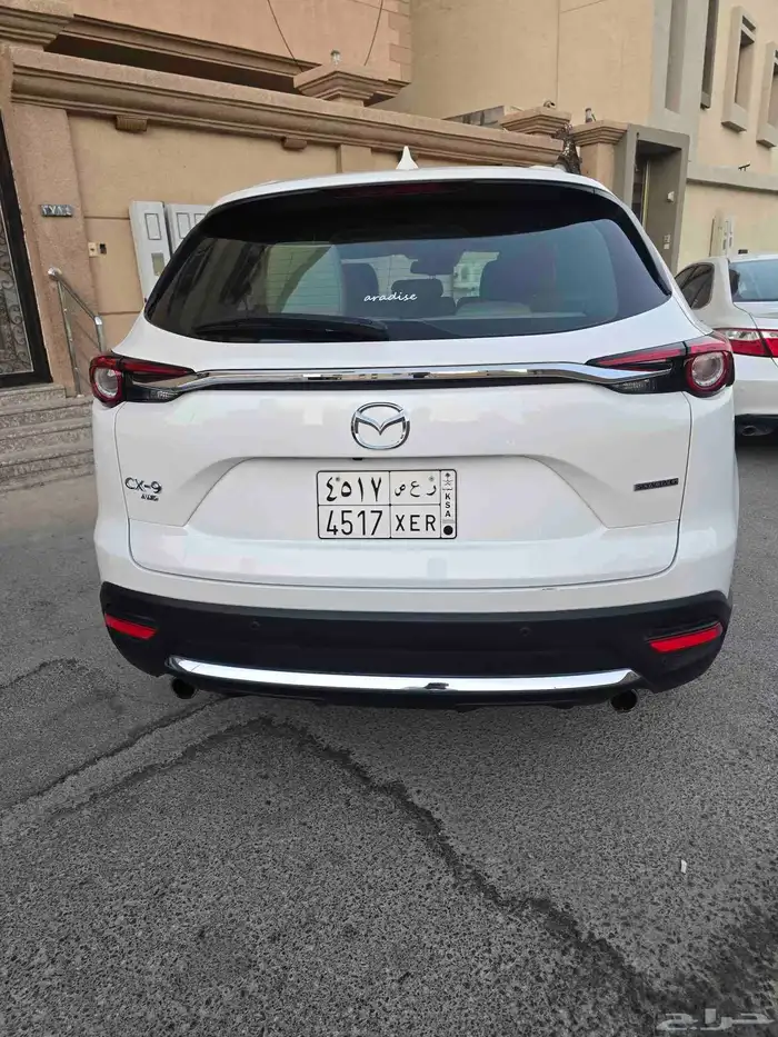 جيب مازدا cx9 2024 1