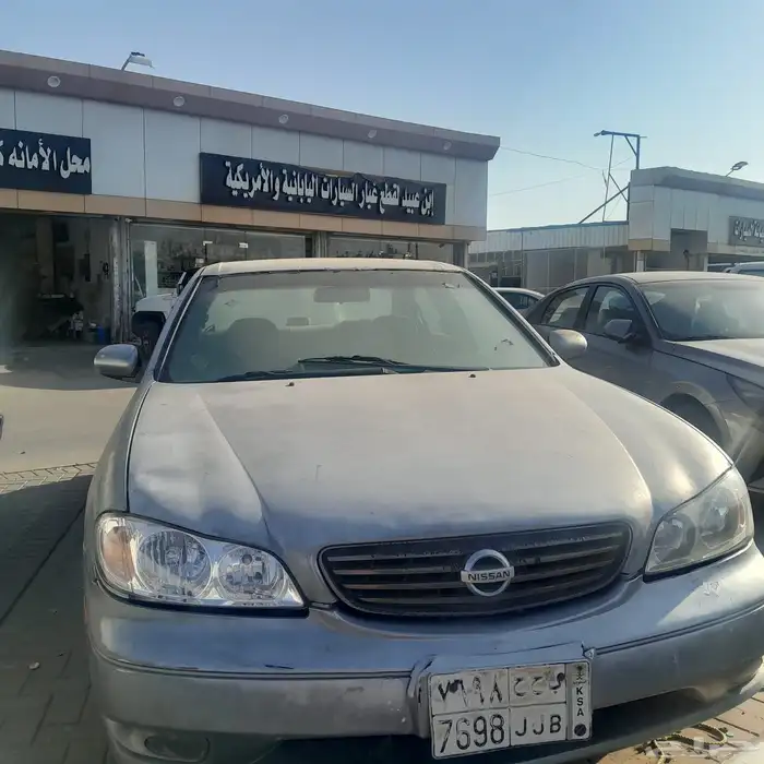 سيارة نيسان مكسيما موديل 2004 1
