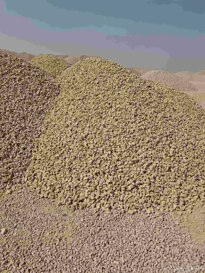 كساره بحص ابيض ورمل احمر وابيض واسفلت 9