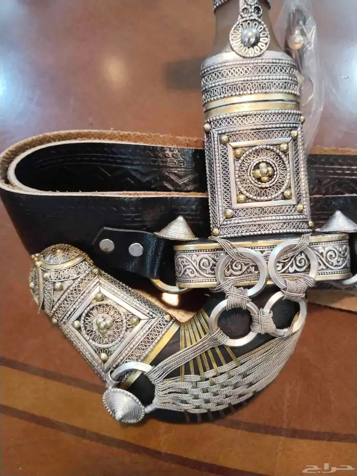 جنبية فاخرة صب فضة مقبض حك زراف وسلة سنياو عماني 2