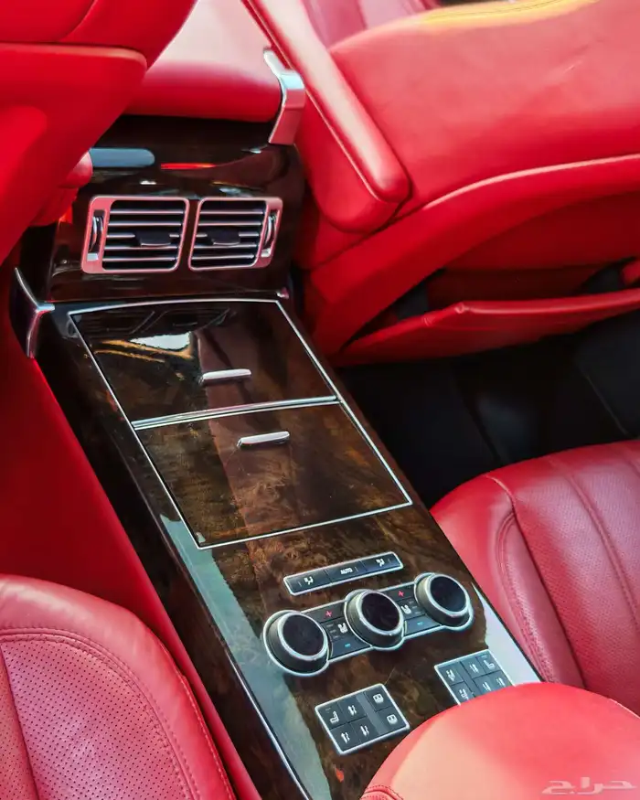 رينج روفر 2015 أوتوبيجرافي سوبر شارج أبيض لؤلؤي 26