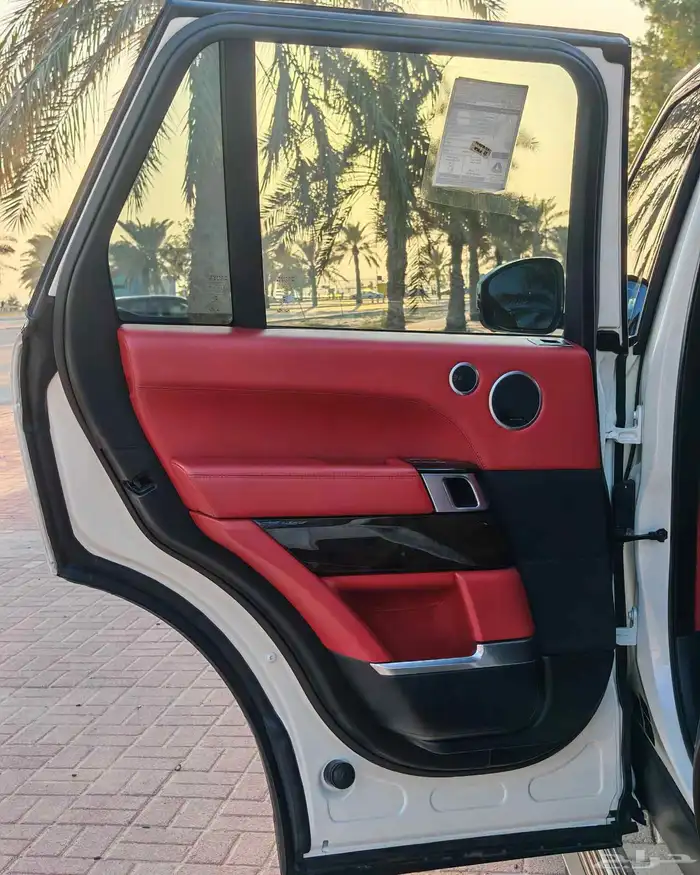 رينج روفر 2015 أوتوبيجرافي سوبر شارج أبيض لؤلؤي 22