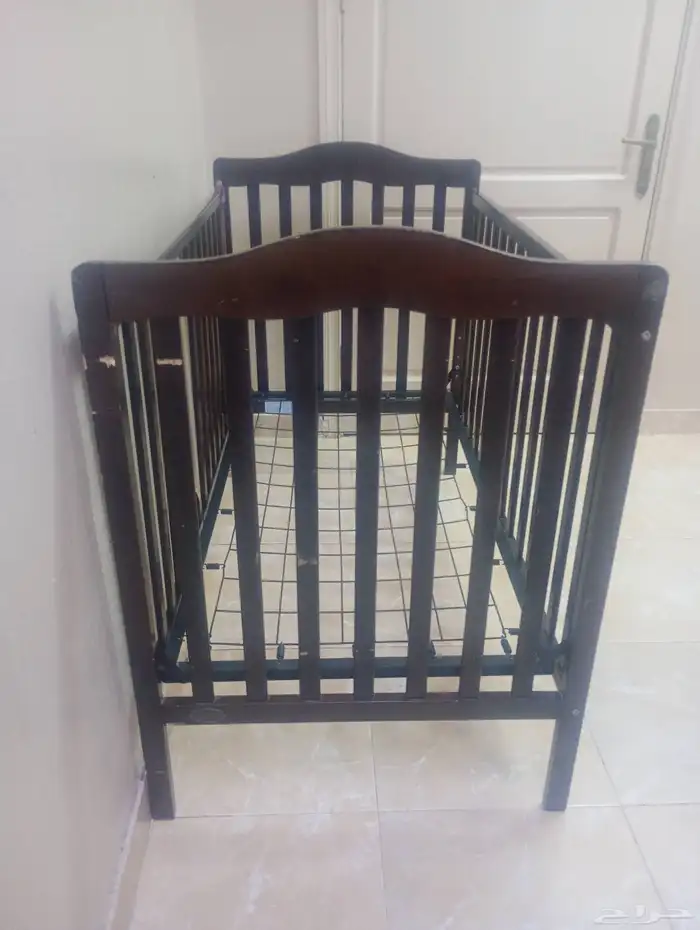 سرير اطفال للبيع 4