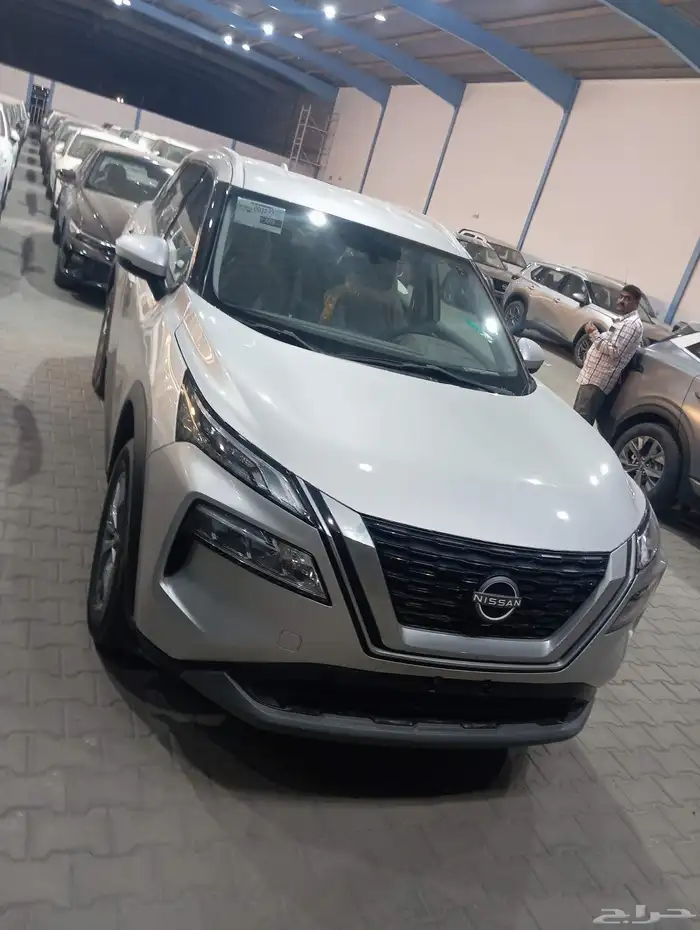 اكس تريل دبل 5 مقاعد...كاش واقساط بدون دفعه اولى 10