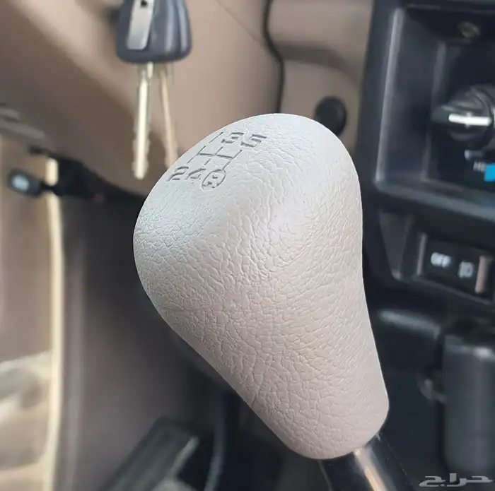 جيب ربع مخزن 2005 31