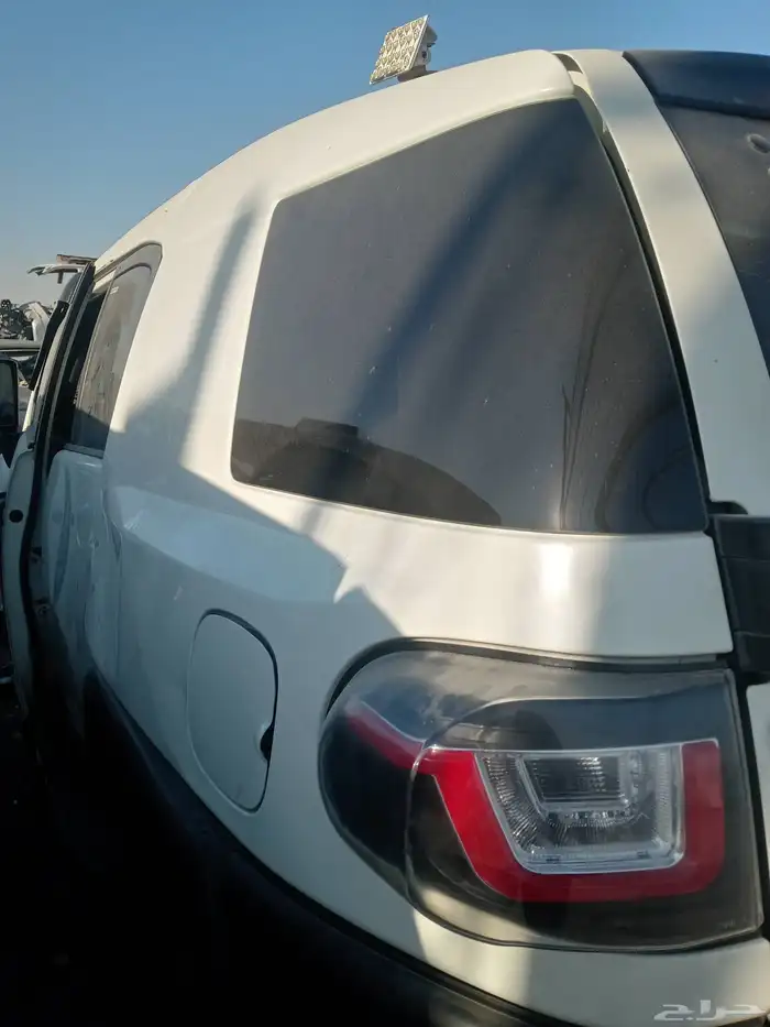 يوجد لدينا قطع غيار سيارات تشليح اف جي 2015. فورشنر 1