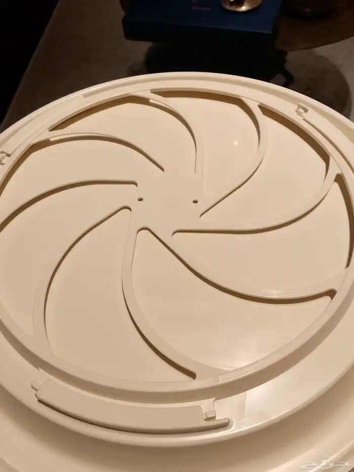 حافظة طعام ياباني زوجرشي ابو فيل نظيفه مقاس كبير 4