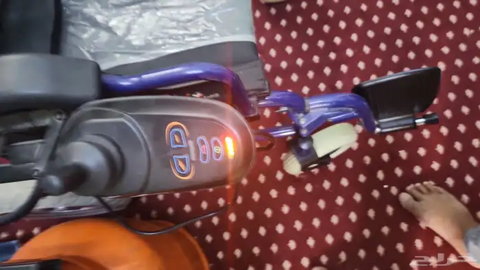 كرسي متحرك كهربائي 0