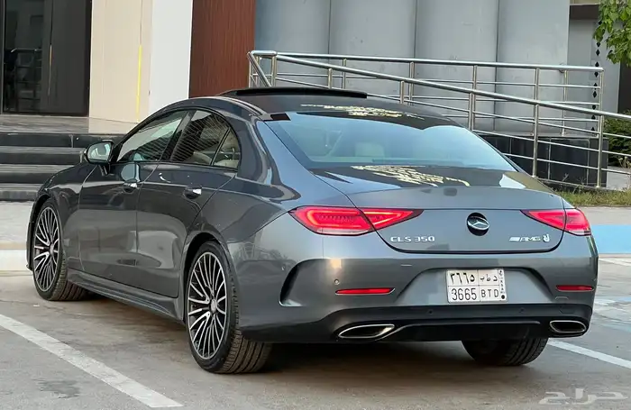 مرسيدس CLS350 2019 (بحالة ممتازة) 6