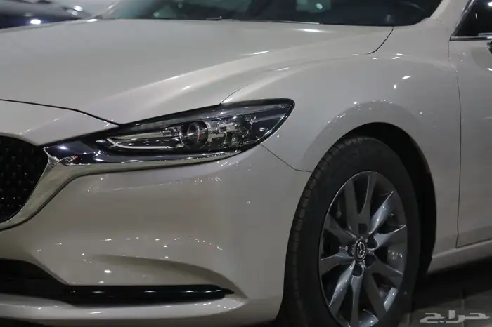 مازدا فئة 6 نص الفل مقاعد جلد شاشه 2025 شبه الجديد 2