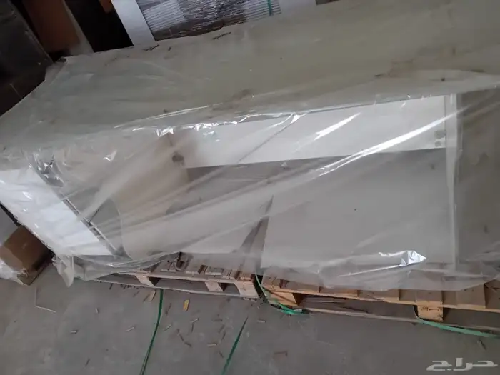 مكتب ممتاز باحاله جديديه شبه جديد 1