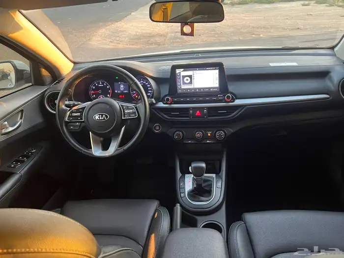 كيا K3سيراتو 2021(بنزين) فل بصمة شاشة 17