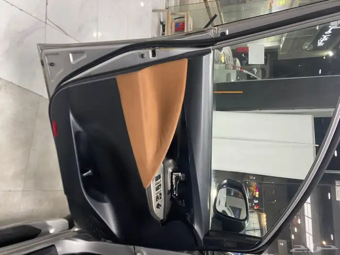 تويوتا انوفا 2018 5