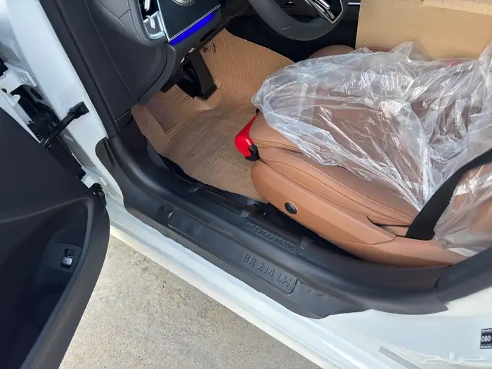 مرسيدس E200 موديل 2026 اصفار 11