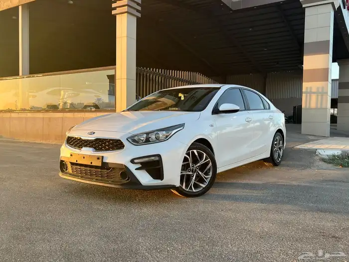 كيا K3سيراتو 2021(بنزين) فل بصمة شاشة 7