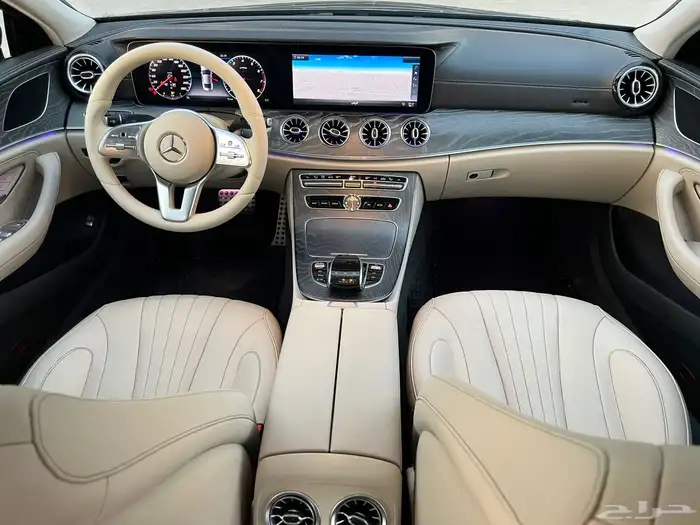 مرسيدس CLS350 2019 (بحالة ممتازة) 15