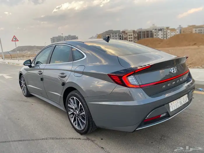 هونداي سوناتا 4