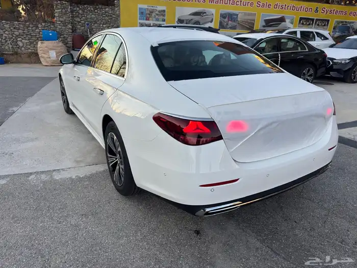 مرسيدس E200 موديل 2026 اصفار 15